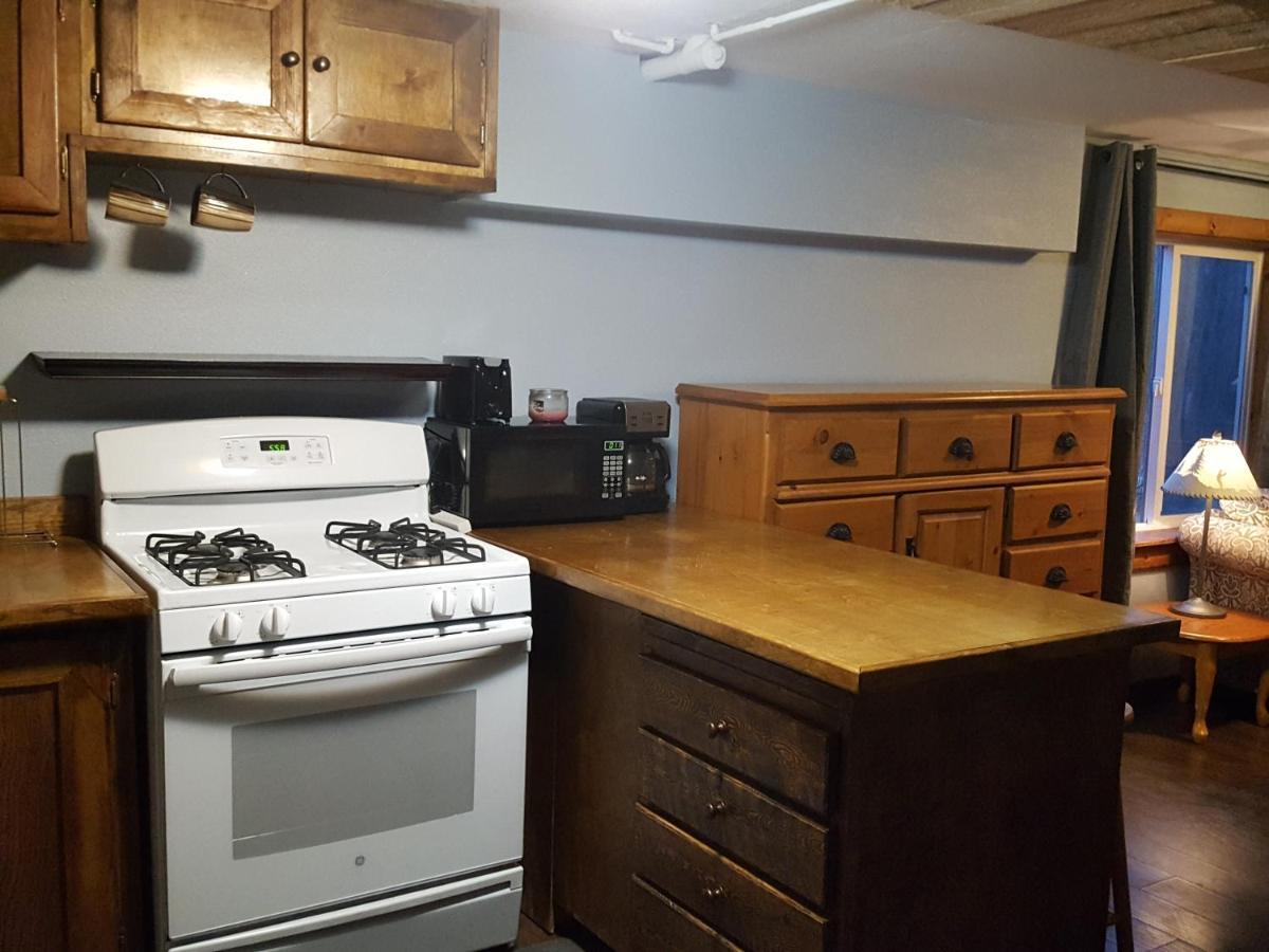 Kodiak Russian River Lodge エクステリア 写真